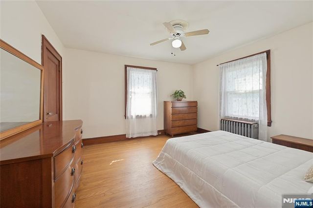 656 Orchard Street, Oradell, NJ 07649