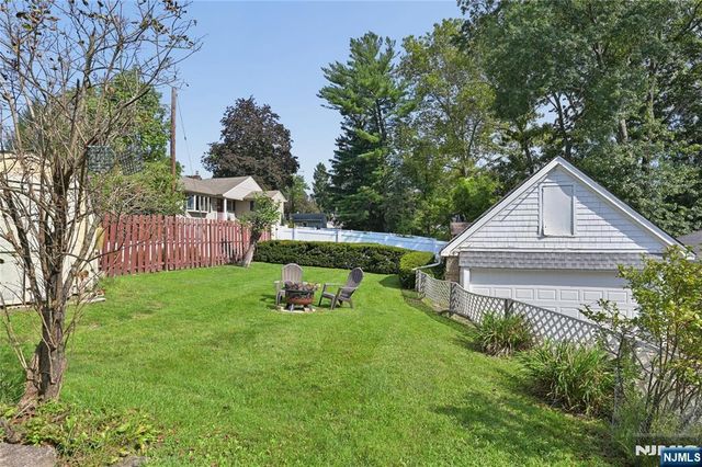656 Orchard Street, Oradell, NJ 07649