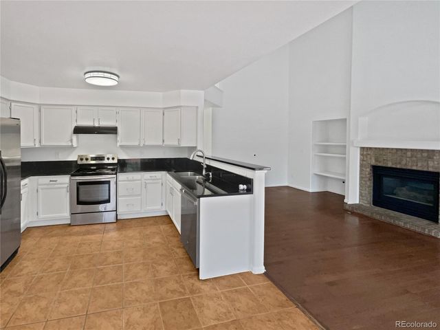 9115 W Hinsdale Place, Littleton, CO 80128