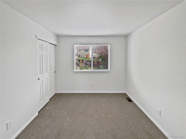 9115 W Hinsdale Place, Littleton, CO 80128