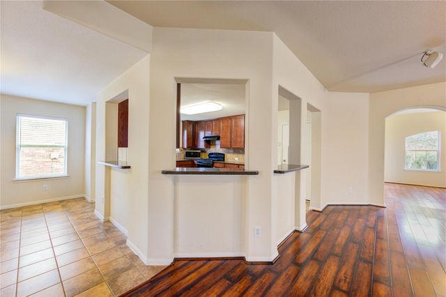 2922 Halcyon Time Trail, Houston, TX 77045