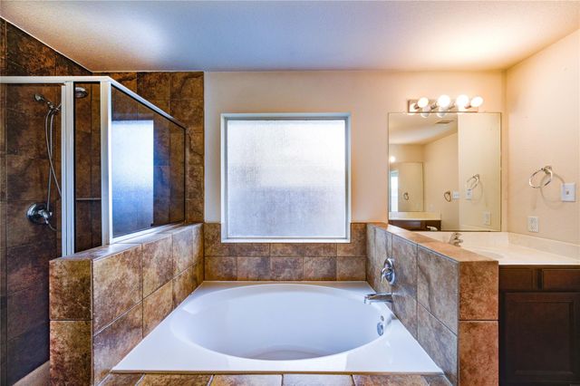 2922 Halcyon Time Trail, Houston, TX 77045