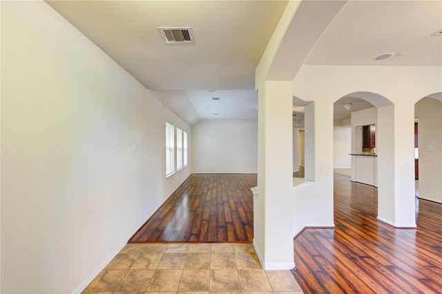 2922 Halcyon Time Trail, Houston, TX 77045