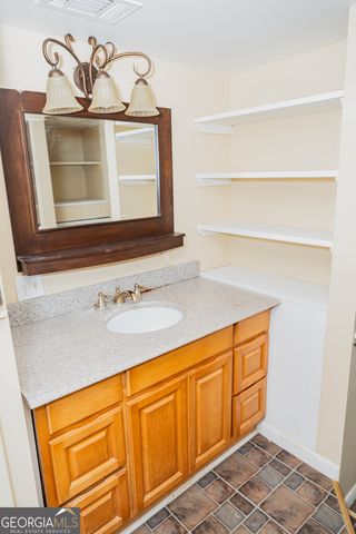 4427 Pine Valley Road, Waycross, GA 31503