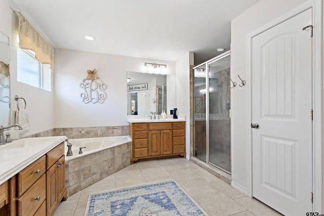 16050 Stonebriar Ct., Lindale, TX 75771