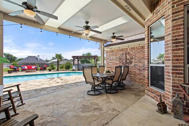 16050 Stonebriar Ct., Lindale, TX 75771