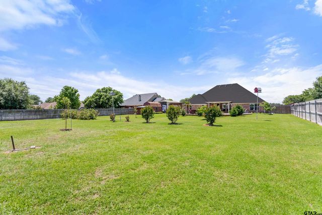 16050 Stonebriar Ct., Lindale, TX 75771
