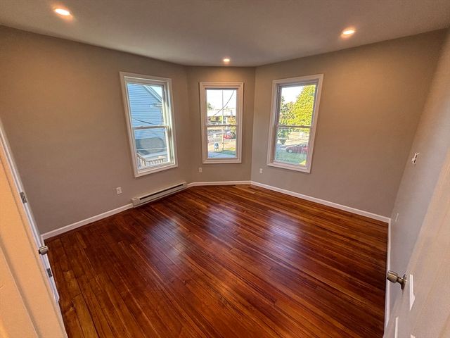 5 Margaret 1, Chicopee, MA 01020