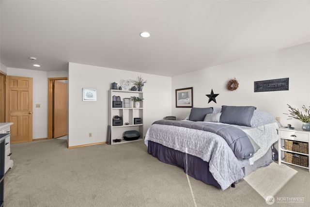 212 Tala Shore Drive, Port Ludlow, WA 98365