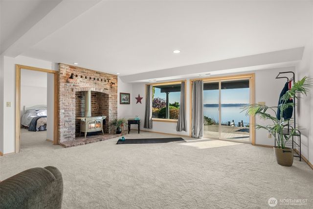 212 Tala Shore Drive, Port Ludlow, WA 98365