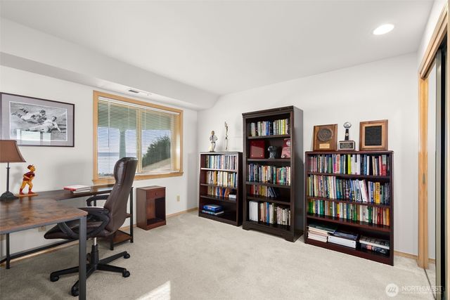 212 Tala Shore Drive, Port Ludlow, WA 98365