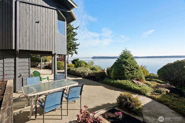212 Tala Shore Drive, Port Ludlow, WA 98365