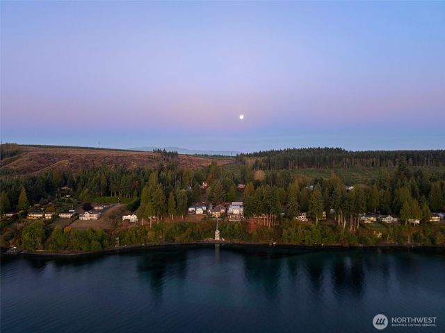 212 Tala Shore Drive, Port Ludlow, WA 98365