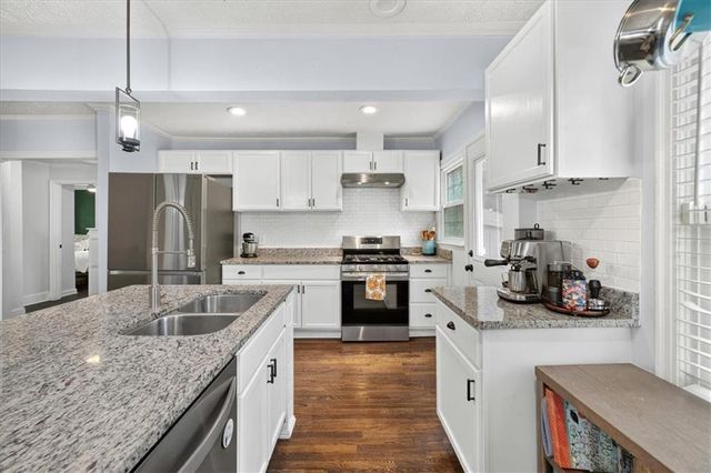 414 Alexander Circle SE, Marietta, GA 30060