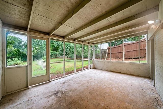 414 Alexander Circle SE, Marietta, GA 30060