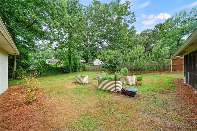 414 Alexander Circle SE, Marietta, GA 30060