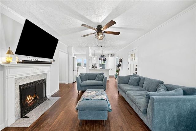 414 Alexander Circle SE, Marietta, GA 30060