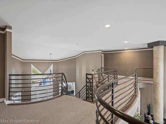 906 Yule Road, Leonard, MI 48367