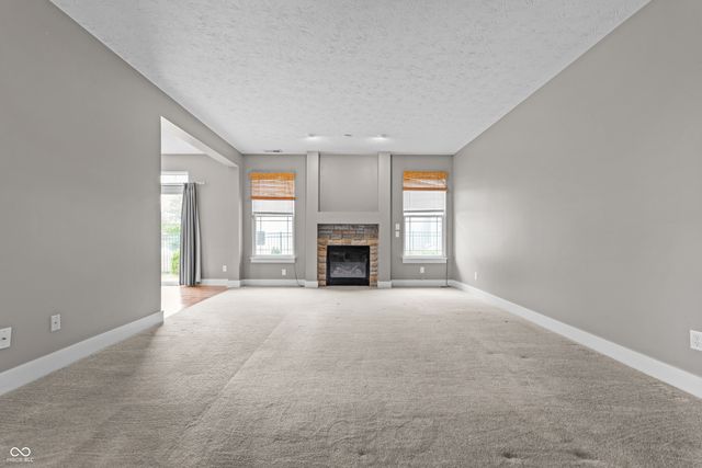 8506 New Heritage Drive, Indianapolis, IN 46239