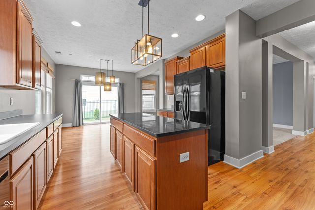 8506 New Heritage Drive, Indianapolis, IN 46239