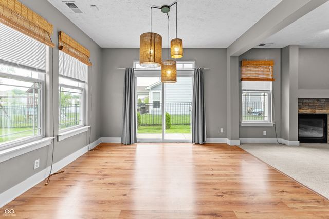 8506 New Heritage Drive, Indianapolis, IN 46239