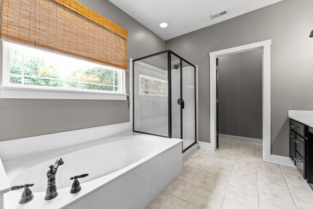 8506 New Heritage Drive, Indianapolis, IN 46239