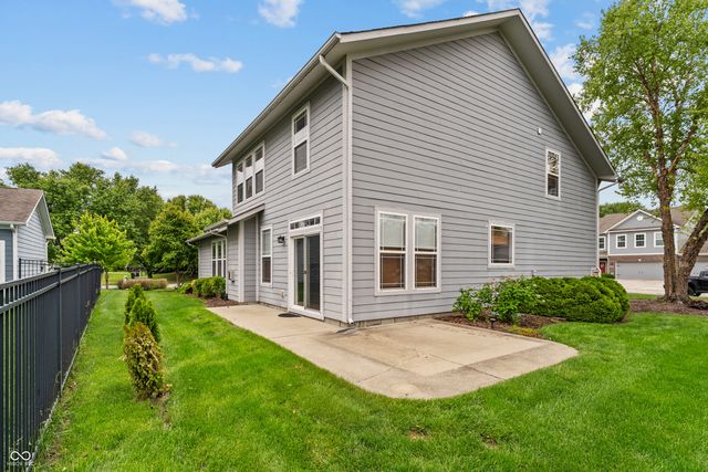8506 New Heritage Drive, Indianapolis, IN 46239