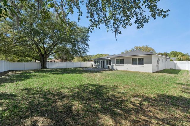 8200 FRAIM COURT, Orlando, FL 32825