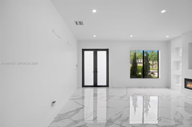 2241 SW 164th Avenue, Miramar, FL 33027