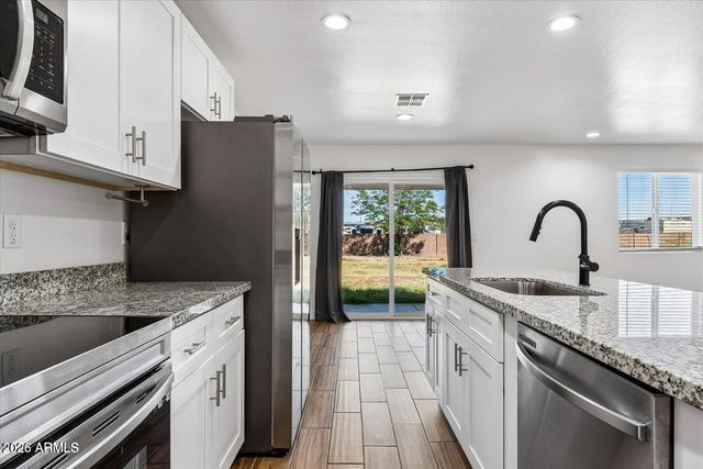 3607 W FILLMORE Street, Phoenix, AZ 85009