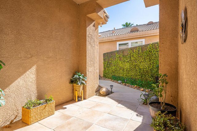 67613 Cielo Court, Cathedral City, CA 92234