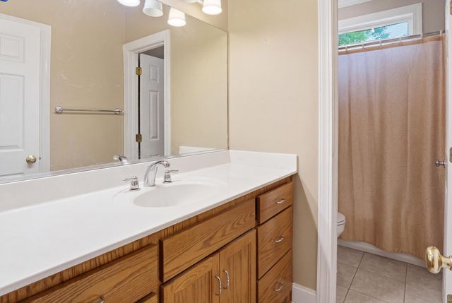 8737 Herons Walk, North Charleston, SC 29420