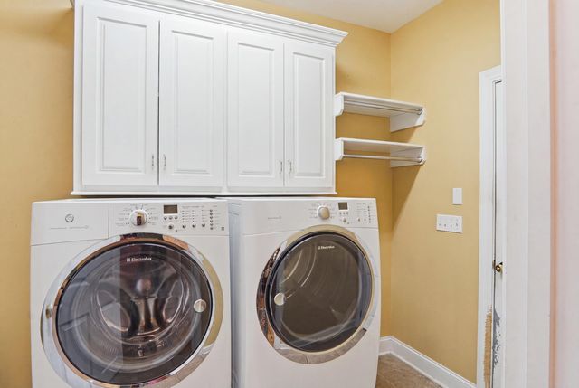 8737 Herons Walk, North Charleston, SC 29420