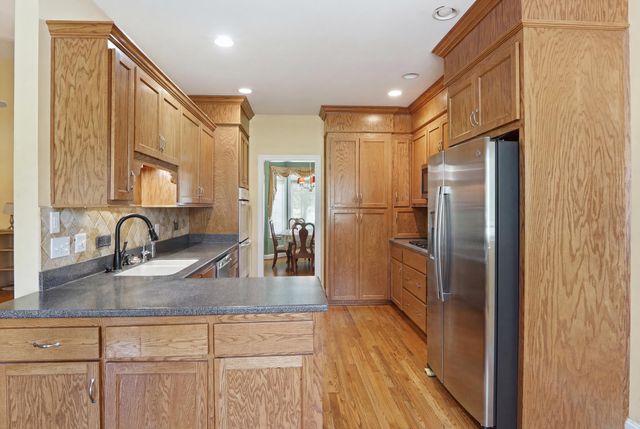 8737 Herons Walk, North Charleston, SC 29420