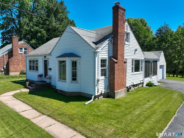 564 Willard Avenue, Newington, CT 06111