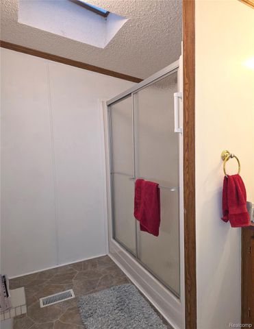 1370 S Graham Road, Flint Charter Township, MI 48532