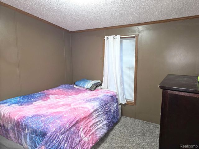 1370 S Graham Road, Flint Charter Township, MI 48532