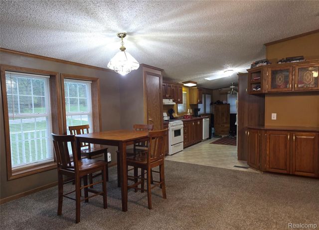 1370 S Graham Road, Flint Charter Township, MI 48532