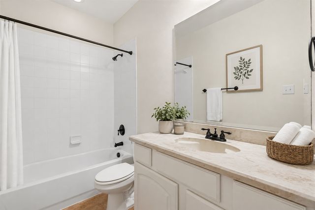 8813 Tudor Place, Dallas, TX 75228