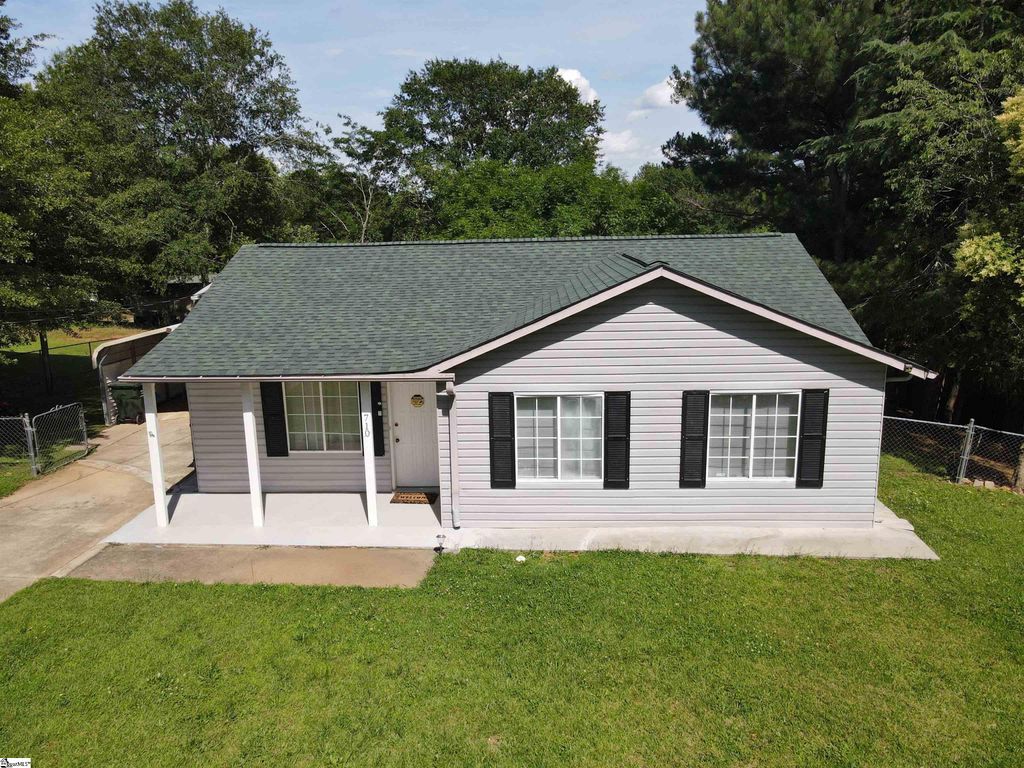 710 Amy Gray Street, Greer, SC 29651