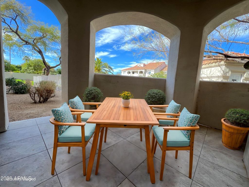 10401 N 52ND Street 124, Paradise Valley, AZ 85253 — photo 2