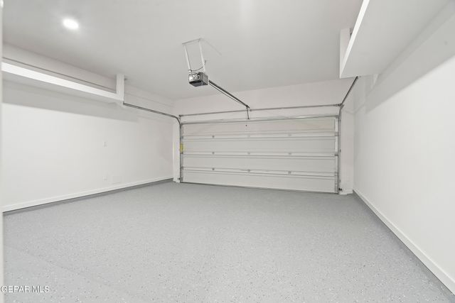 465 SANTIAGO MUNOS Street, Vinton, TX 79821