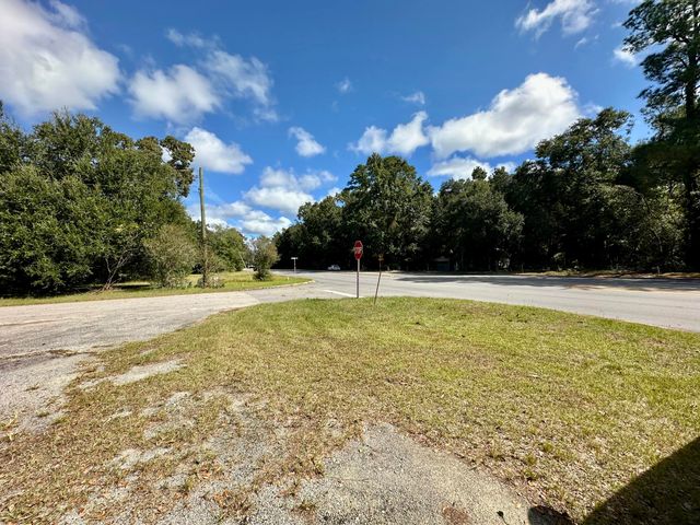 1420 N Highway 52 Drive, Moncks Corner, SC 29461