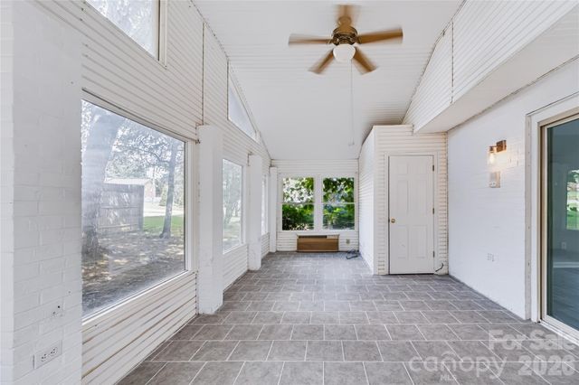 2537 Brentwood Circle, Lenoir, NC 28645