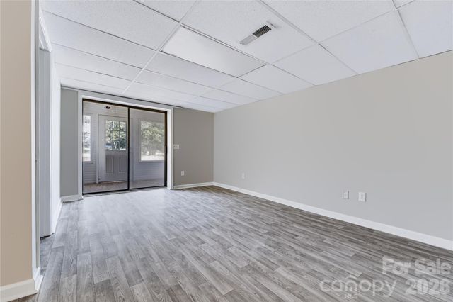 2537 Brentwood Circle, Lenoir, NC 28645