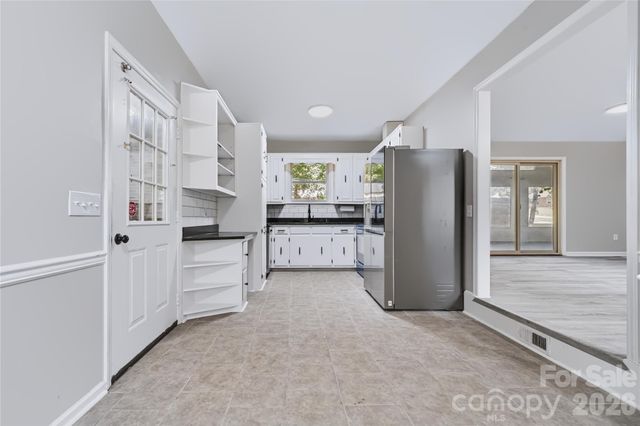 2537 Brentwood Circle, Lenoir, NC 28645