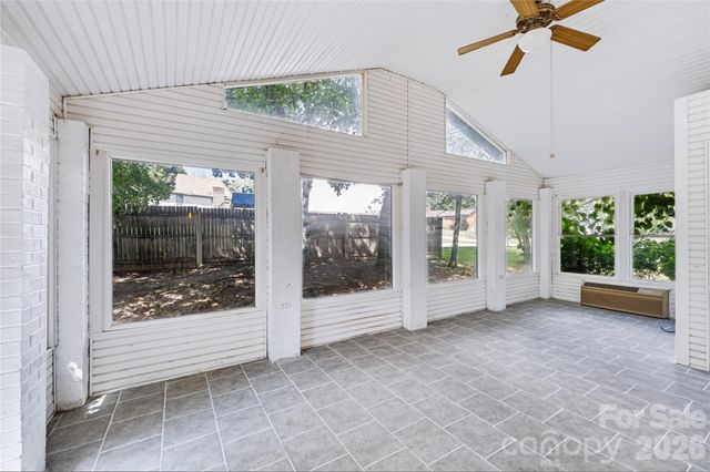 2537 Brentwood Circle, Lenoir, NC 28645
