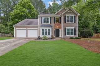 8011 Huntcliff Road, Woodstock, GA 30189