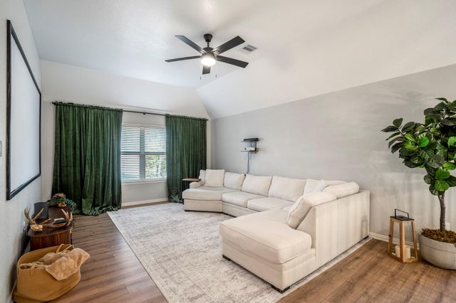 143 Reese Run Street, Montgomery, TX 77316