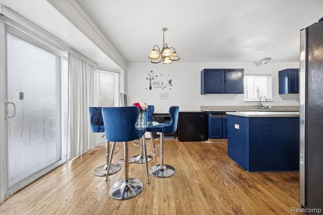 2803 Reflection Avenue, Waterford, MI 48328